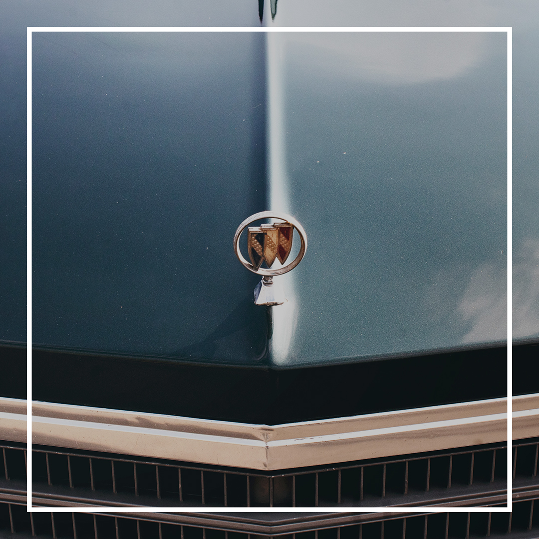 Buick symbol on the front of a Buick car.